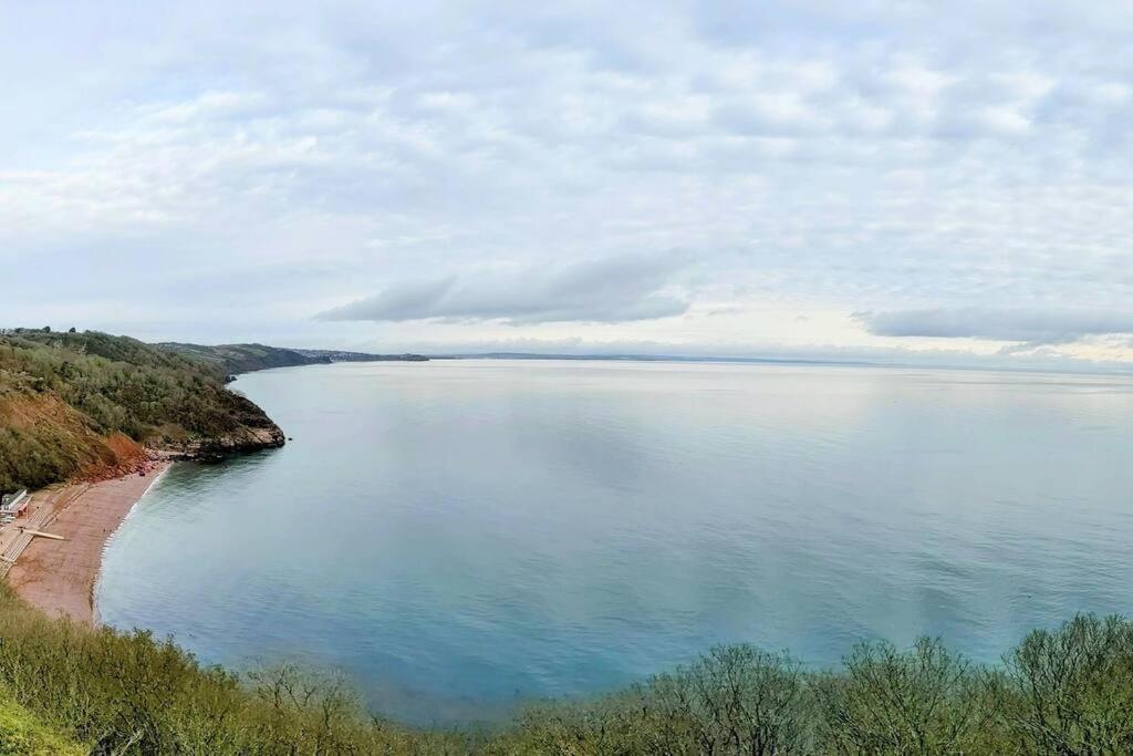 Spacious First Floor Family Flat, Sea View Torquay Exteriér fotografie