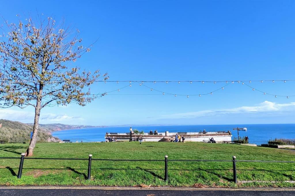 Spacious First Floor Family Flat, Sea View Torquay Exteriér fotografie